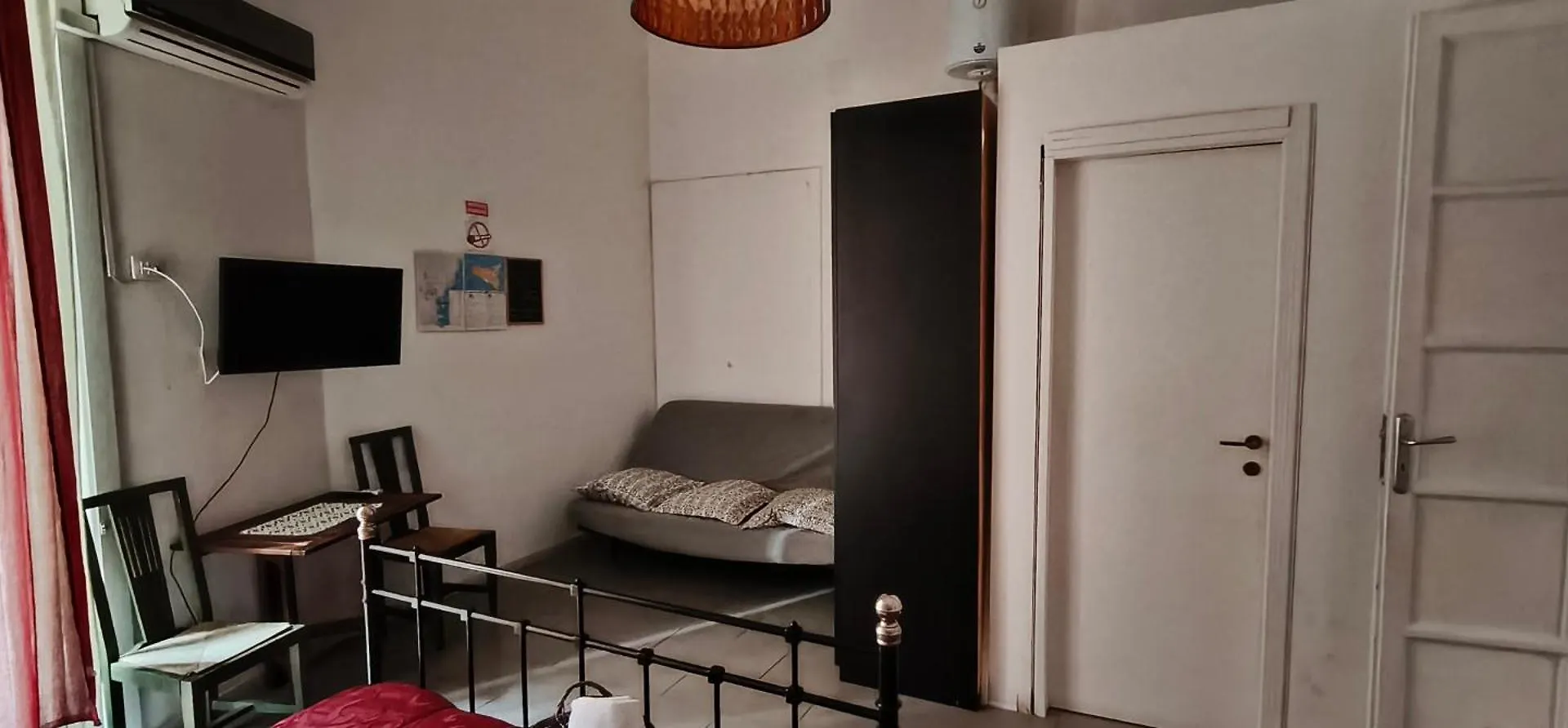 Bed & Breakfast Downtown Art In Town Bed and Breakfast Catania